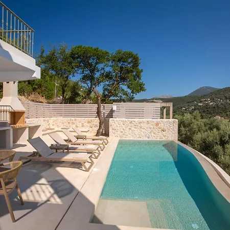 Villa Oliva -seaside Charm With Village At Your Doorstep Syvota